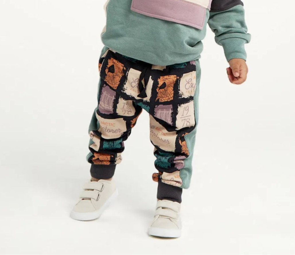 Pantaloni sport cu imprimeu patratele colorate PANCO - Discovery, Verde Mint, pentru baietei